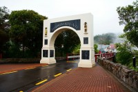 /album/fotogalerie-bay-of-plenty/whakarewarewa-vstupni-brana-jpg/